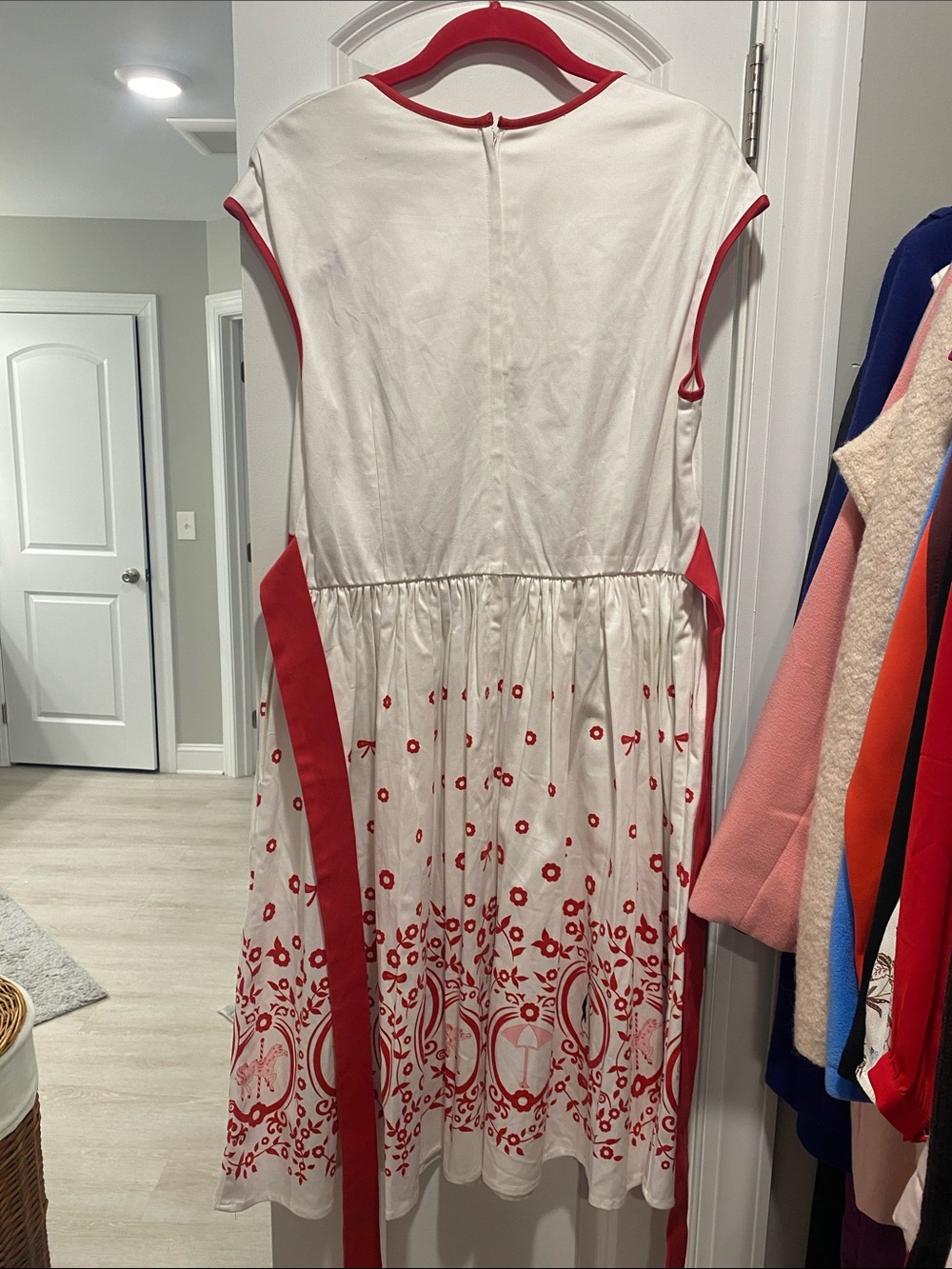 Disney Parks White Top with Red Trim Mary Poppins - Picture 5 of 7